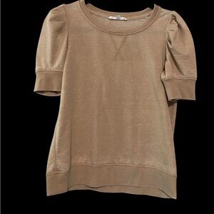 Jane and Delancey Short Puff‎ Sleeve Tan Top